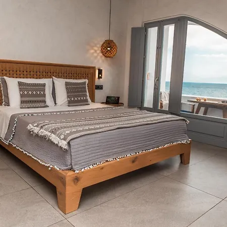 Almyra Apartment Oia (Santorini)