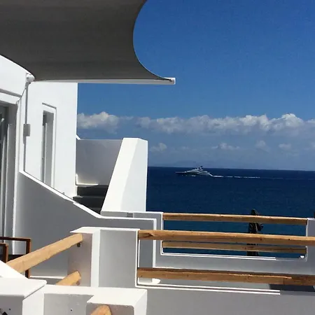 Almyra Oia (Santorini)