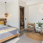 Almyra Appartement *