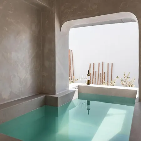 Almyra Apartment Oia (Santorini)