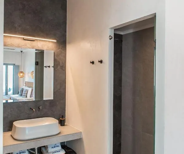 Almyra Apartamento *